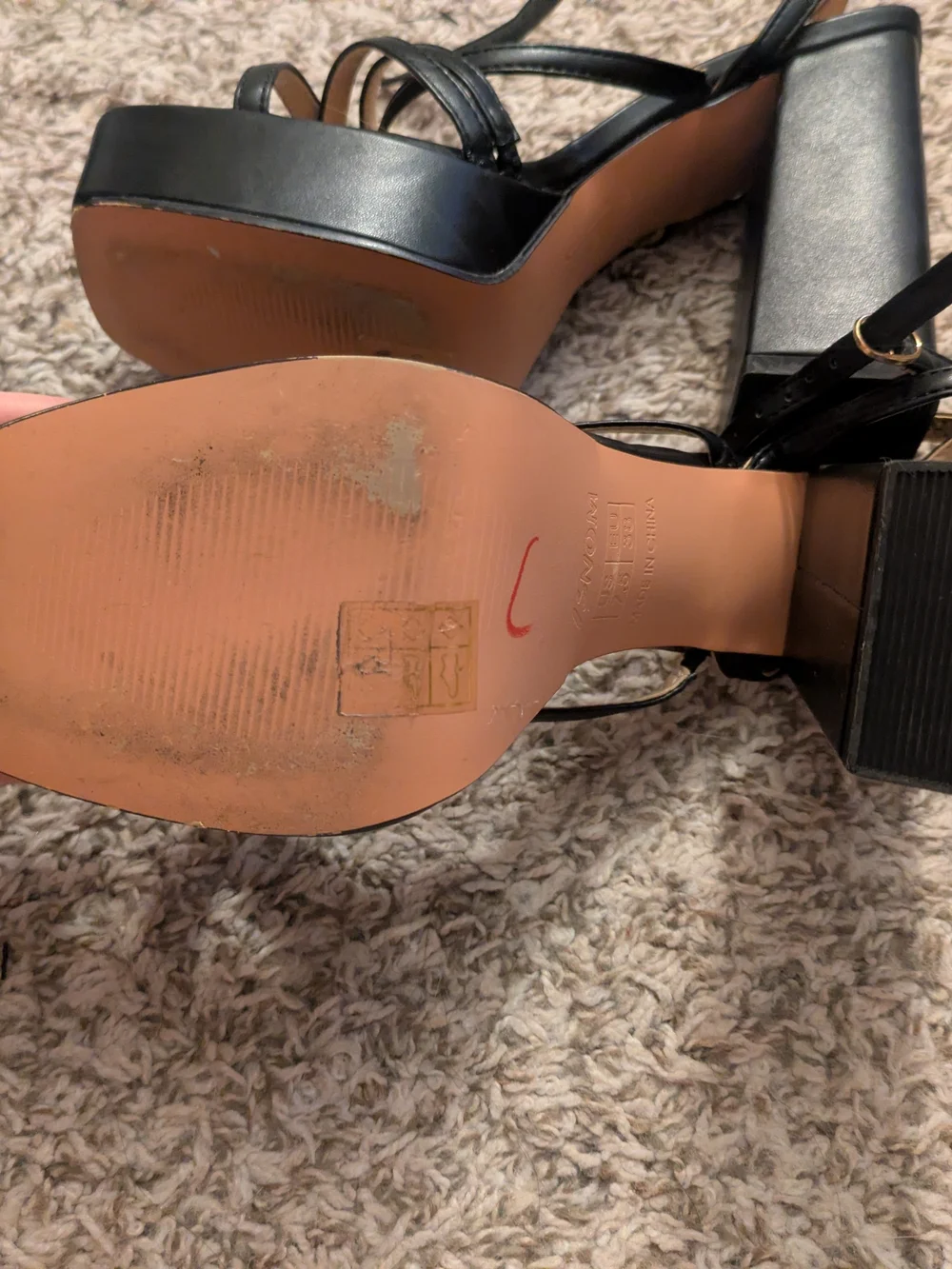 Isnom Chunky Strappy Platform Block Heels